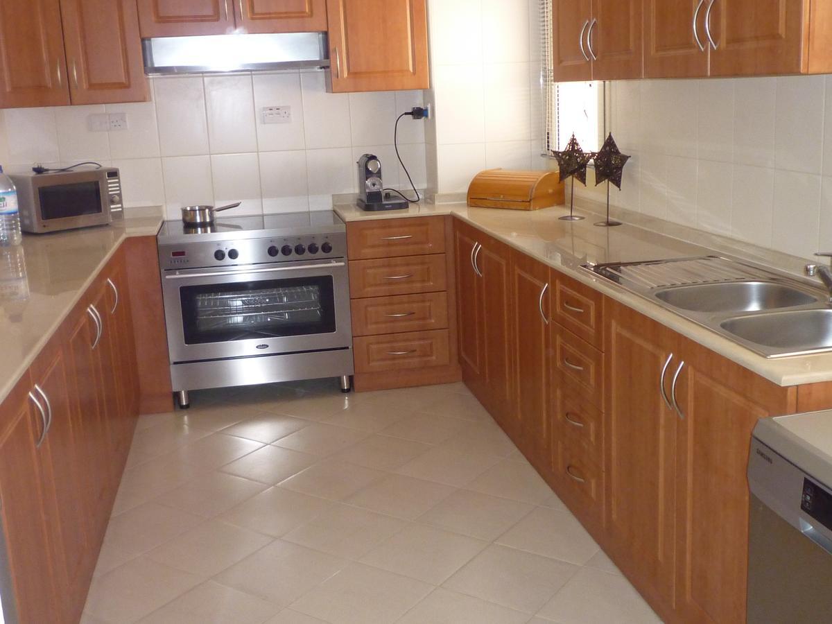 Townhouse Ras Al Khaimah Villa Екстериор снимка